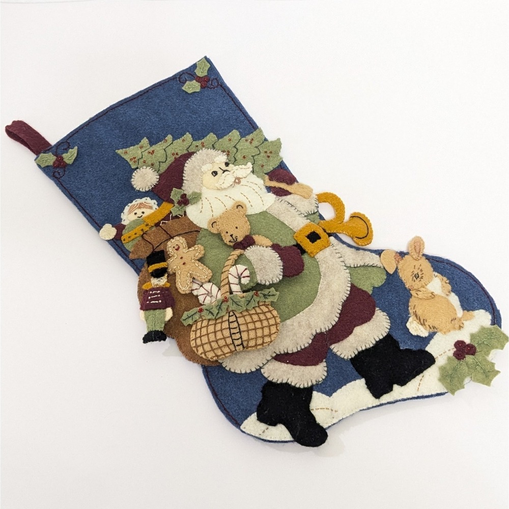 FINISHED Bucilla Felt Stocking Woodland Santa Christmas 2005 #85179 18" Complete
